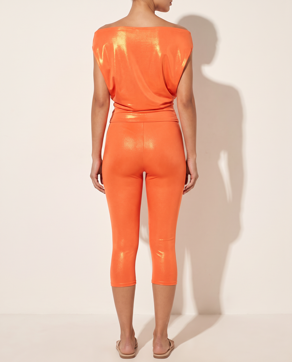 Lose Fit Shimmer Top & Capri Set in Tangerine — back view