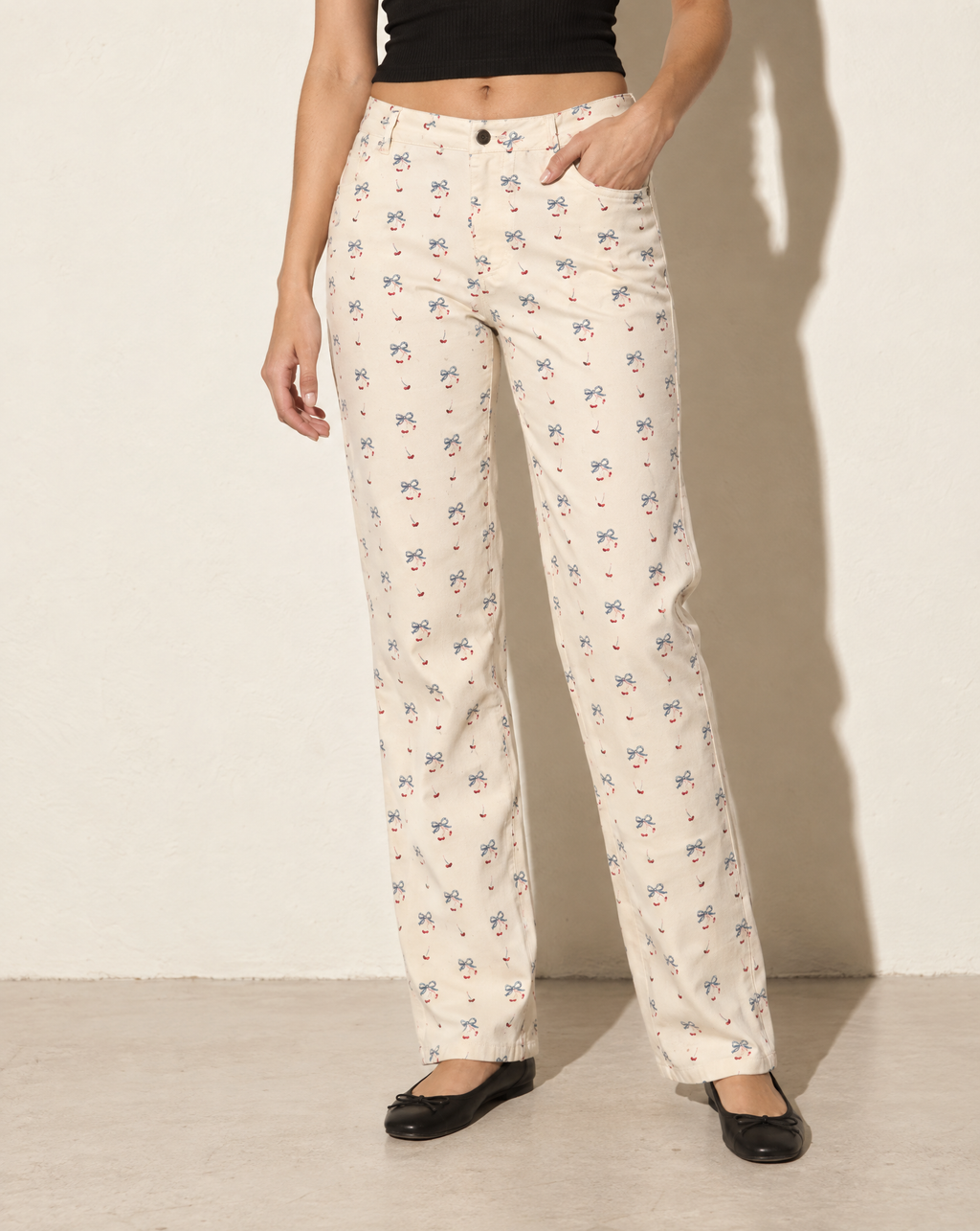 Little Bow Printed Button Closure Pants in Cream — alternate front view