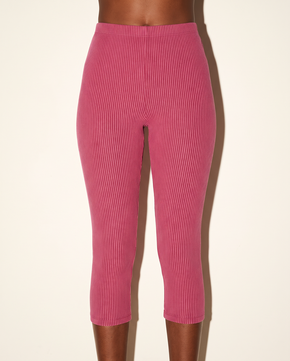 Noodle Rib Fabric Capri Leggings in Magenta — front view