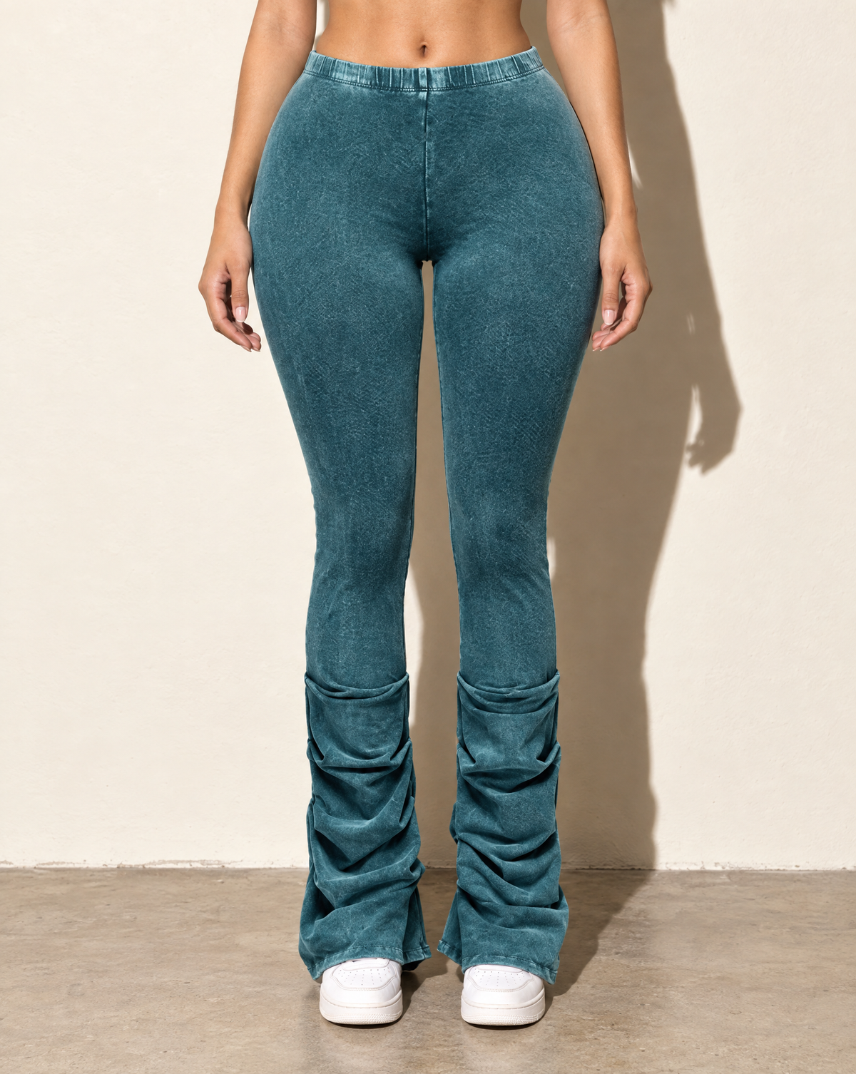 Mineral Washed Ruching Hem Detailed Pants in Teal — front view